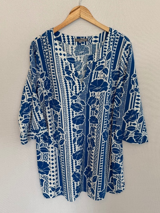 Jessica London Tops - JESSICA LONDON Women’s 18W Blue Hawaiian Hibiscus Print Tunic Cover Up
